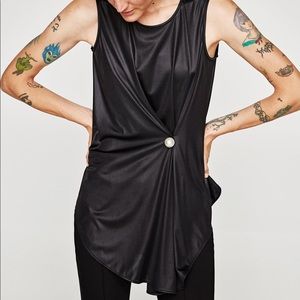 ZARA Sleeveless T-shirt With Faux Pearl